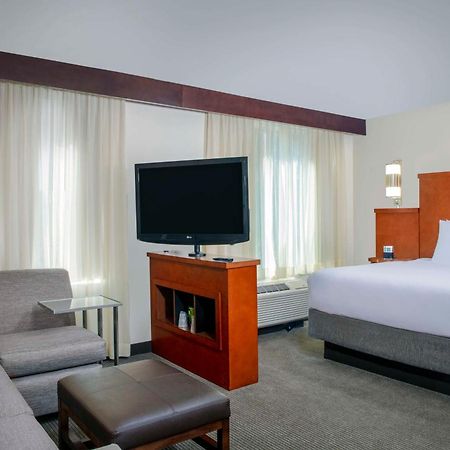 Hyatt Place Raleigh Cary Екстериор снимка